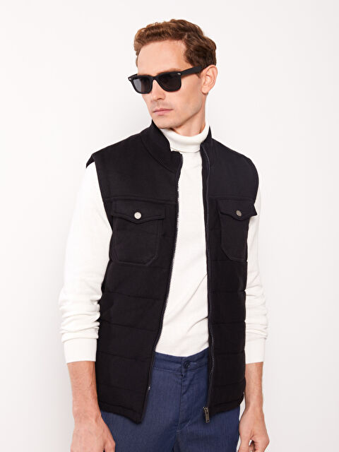 LCWAIKIKI Classic Standart Kalıp Dik Yaka Erkek Yelek - W21014Z8-NOO