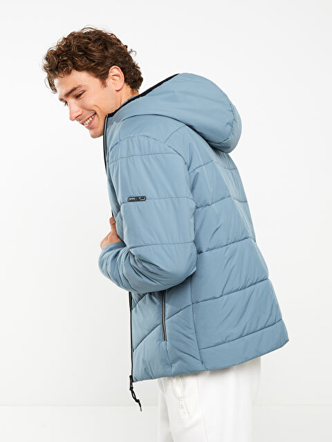 LCW Casual Standart Kalıp Kapüşonlu Erkek Şişme Mont - W21187Z8-E9C