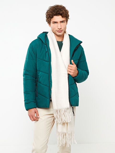 LCW Casual Standart Kalıp Kapüşonlu Erkek Şişme Mont - W21187Z8-HHT