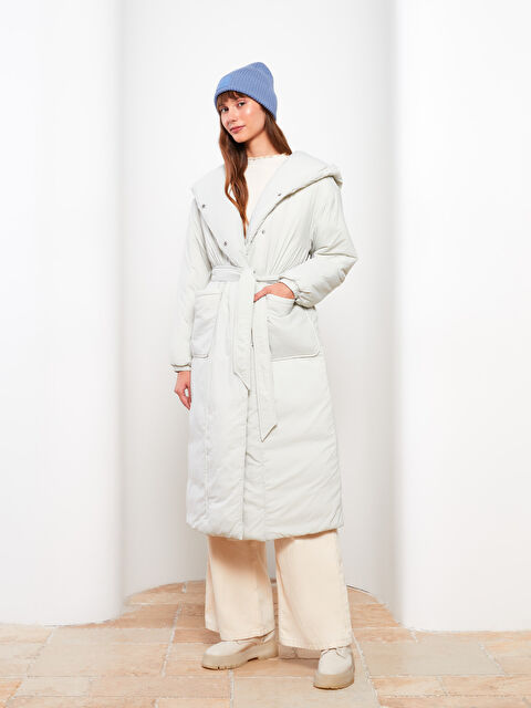 LCW Modest Дамско изчистено подплатено палто с качулка - W21635Z8-S32