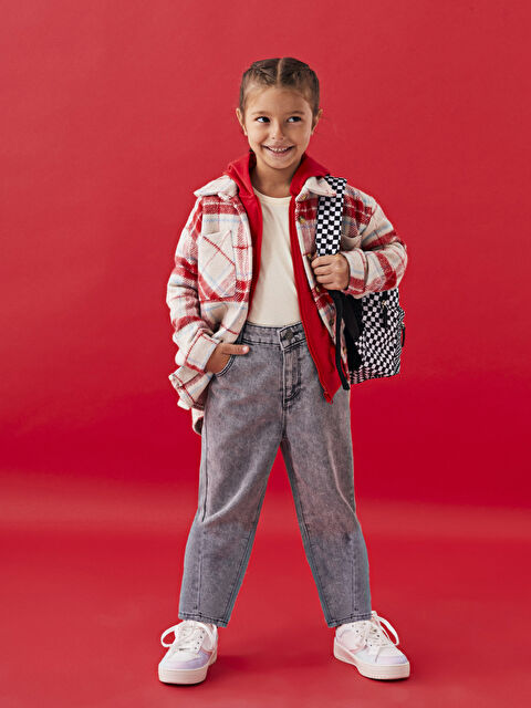 LCW Kids Basic Kız Çocuk Mom Jean Pantolon - W23579Z4-502
