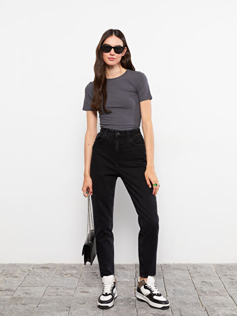 LCW Jeans Yüksek Bel Mom Fit Düz Cep Detaylı Kadın Jean Pantolon - W23858Z8-327