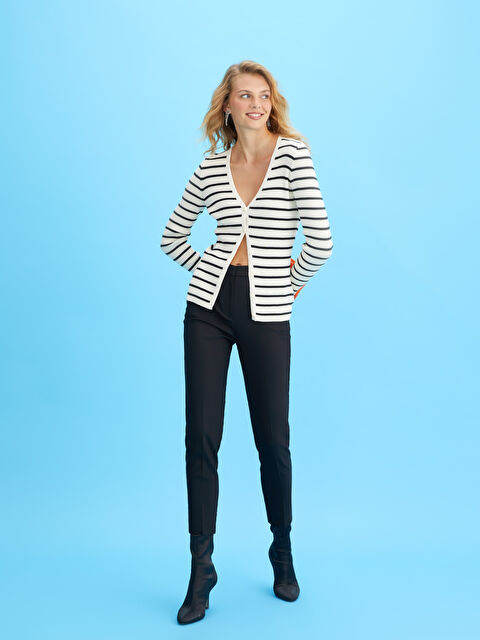 LCWAIKIKI Basic Kadın Dar Fit Düz Pantolon - W24286Z8-CVL