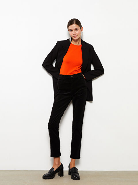 LCWAIKIKI Basic Normal Bel Dar Fit Düz Kadife Kadın Pantolon - W24621Z8-CVL