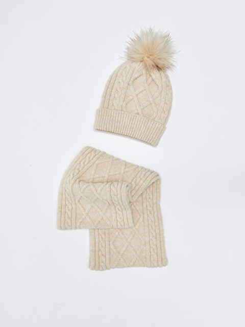 LCW ACCESSORIES Pelüş Ponponlu Kız Çocuk Bere ve Boyunluk - W24712Z4-D3W