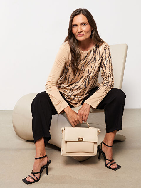 LCW Grace Bisiklet Yaka Desenli Uzun Kollu Kadın Bluz - W25027Z8-GHQ