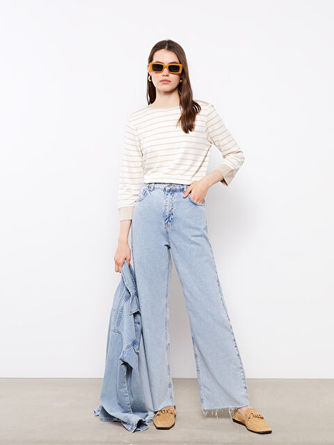 LCWAIKIKI Basic Kayık Yaka Çizgili Kadın Tişört - W25237Z8-LE8