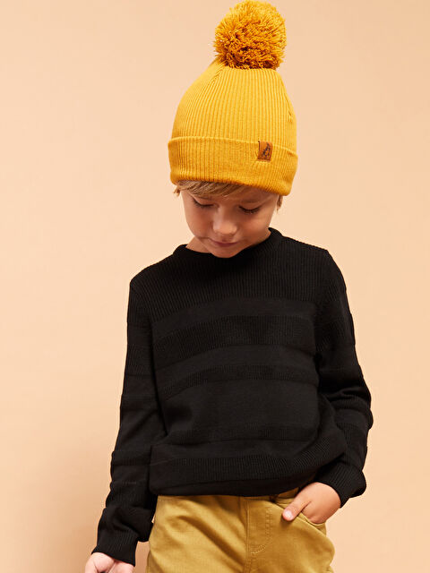 LCW ACCESSORIES Label Embroidered Pompom Boy Beanie - W26006Z4-KEW