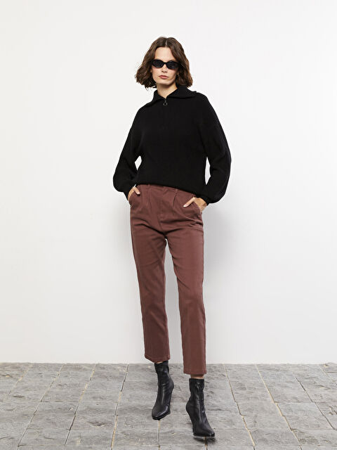 LCW Vision Elastic Waist Standard Fit Regular Gabardine Women's Trousers - W26705Z8-HFD