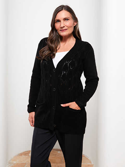 LCW Grace V Yaka Kendinden Desenli Uzun Kollu Kadın Triko Hırka - W27092Z8-CVL