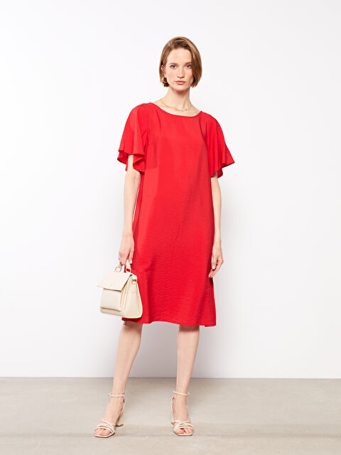 LCWAIKIKI Classic Kayık Yaka Düz Kısa Kollu A Kesim Kadın Elbise - W29962Z8-HPM