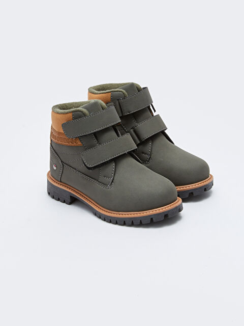 LCW STEPS Deri Görünümlü Cırt Cırtlı Erkek Çocuk Bot - W2AY22Z4-CRR