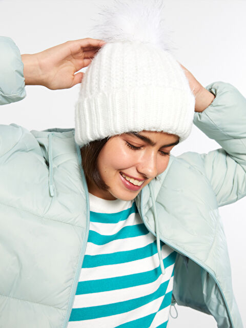 LCW ACCESSORIES Pelüş Ponponlu Kadın Bere - W2AY92Z8-J5E