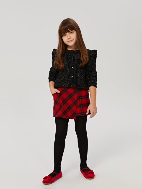 LCW Kids Beli Lastikli Ekose Kız Çocuk Şort Etek ve Külotlu Çorap