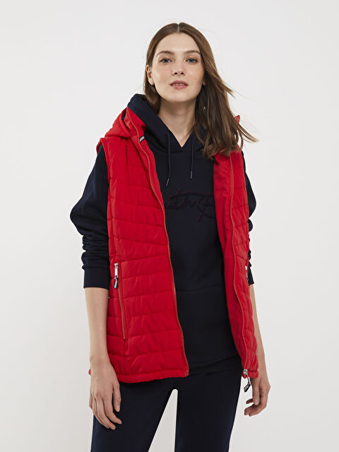 SOUTHBLUE Kadın Kapüşonlu Düz Şişme Yelek - W2CP32Z8-ST7