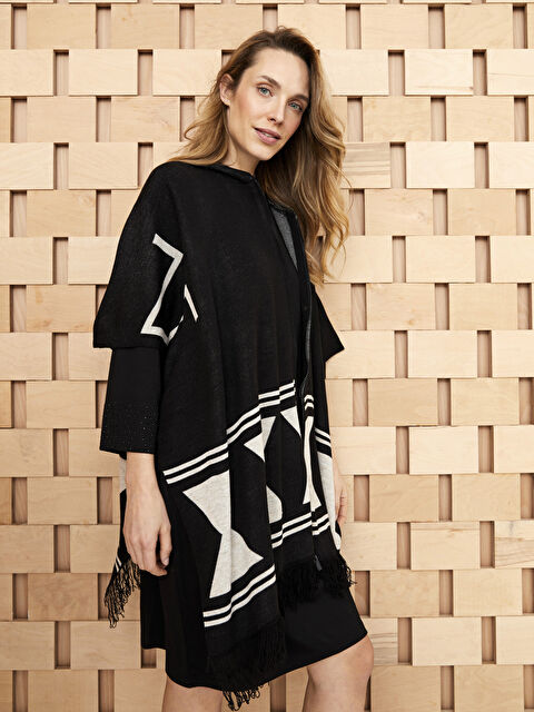 LCW Grace Kapüşonlu Desenli Triko Kadın Panço - W2DS89Z8-MHS