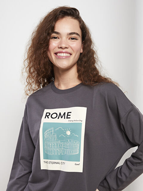 LCW Modest Crew Neck Printed Long Sleeve Oversize Women's Sweatshirt Tunic - W2FB91Z8-SFS