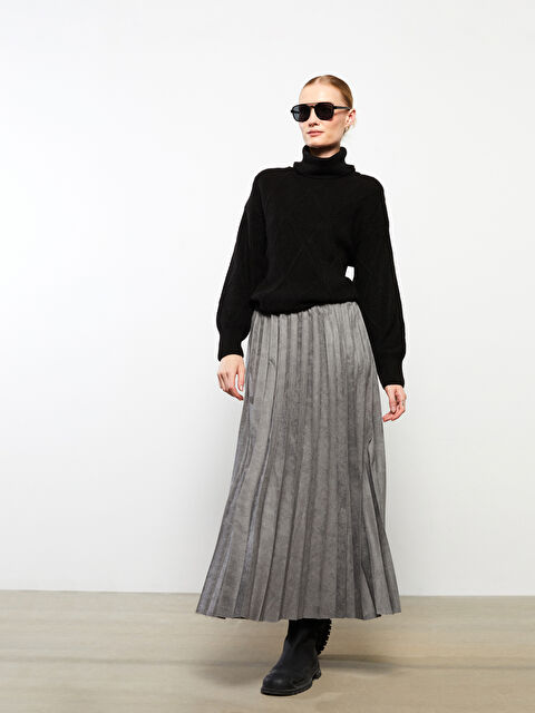 LCWAIKIKI Classic جيبة بكسرات سادة بخصر مرن للسيدات - W2FE47Z8-S86