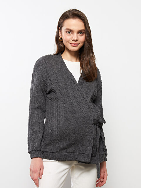 LCWAIKIKI Maternity Kruvaze Yaka Kendinden Desenli Uzun Kollu Hamile Triko Hırka - W2FL05Z8-S4E