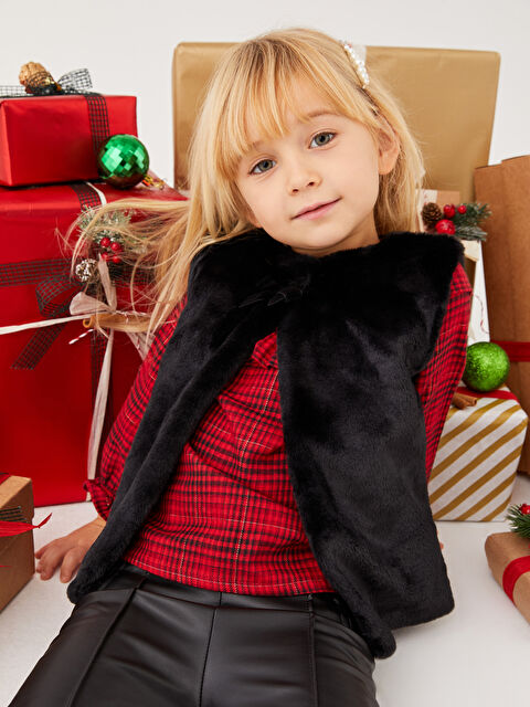 LCW baby Жилет для дівчинки з круглим вирізом горловини з плюшу - W2FP32Z1-CVL