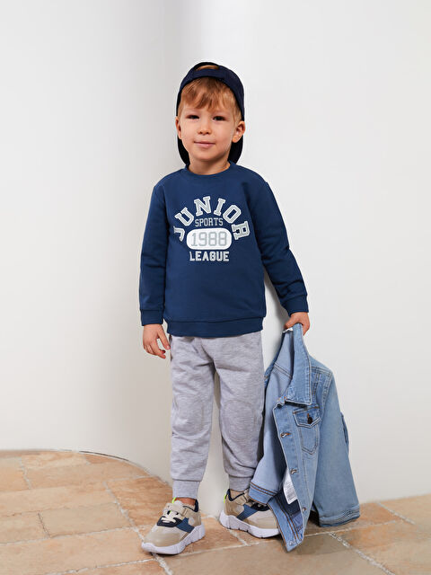 LCW ECO Bisiklet Yaka Uzun Kollu Baskılı Erkek Bebek Sweatshirt 2'li - W2FQ97Z1-SP7