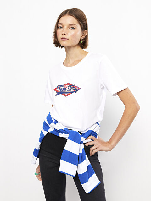 LCW Vision Bisiklet Yaka Tom ve Jerry Baskılı Kısa Kollu Pamuklu Kadın Tişört - W2G254Z8-R9K