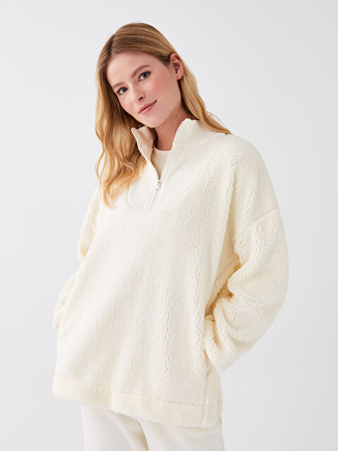 LCW DREAM Dik Yaka Düz Uzun Kollu Kadın Pijama Üst - W2G294Z8-LXH