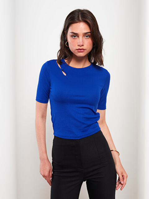 LCW Vision Bisiklet Yaka Düz Kısa Kollu Krep Kadın Tişört - W2GE27Z8-R4E