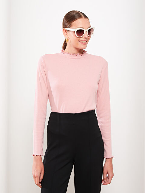 LCW Modest Fırfırlı Dik Yaka Düz Uzun Kollu Kadın Tişört - W2H096Z8-SPR