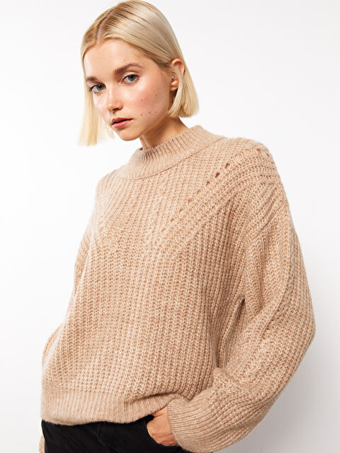 LCW Vision Dik Yaka Kendinden Desenli Kadın Triko Kazak - W2H908Z8-FDW