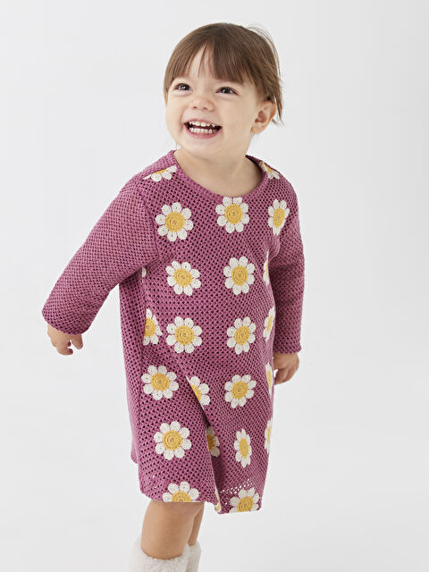 LCW Kids Bisiklet Yaka Uzun Kollu Nakış Desenli Kroşe Kız Bebek Elbise Anne Kız Kombini - W2HA86Z1-HFC