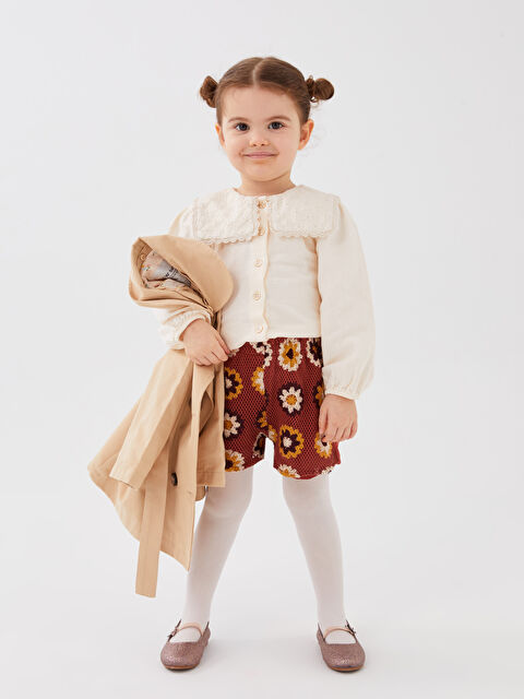 LCW baby Beli Lastikli Nakışlı Kız Bebek Dantel Şort ve Külotlu Çorap 2'li - W2HE04Z1-HAV