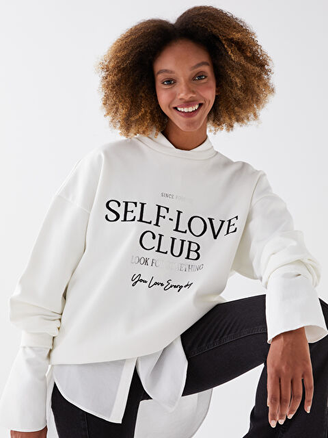 LCW Vision Bisiklet Yaka Baskılı Uzun Kollu Kadın Sweatshirt - W2IO54Z8-R9J