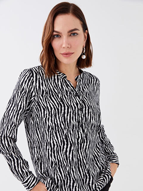 LCW Grace Kaçık Yaka Desenli Uzun Kollu Kadın Bluz - W2K795Z8-LQJ