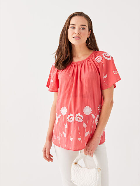 LCWAIKIKI Maternity Blouse Maternité à Manches Courtes Brodée à Encolure Bateau - S31503Z8-ST7