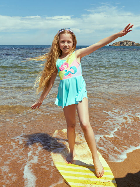 LCW Kids Printed Girl's Skirted Swimsuit - S31915Z4-SRY