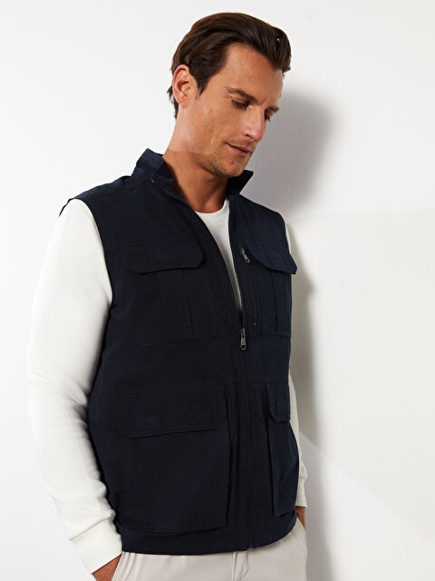 LCWAIKIKI Classic Gilet à Col Cheminée Coupe Régulière pour Hommes - S32074Z8-RFD