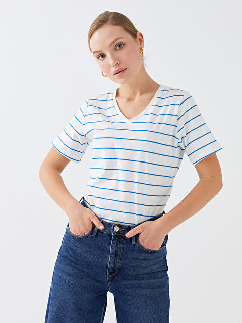 LCWAIKIKI Basic V-Neck Striped Short Sleeve Women's T-Shirt - S33841Z8-LQQ