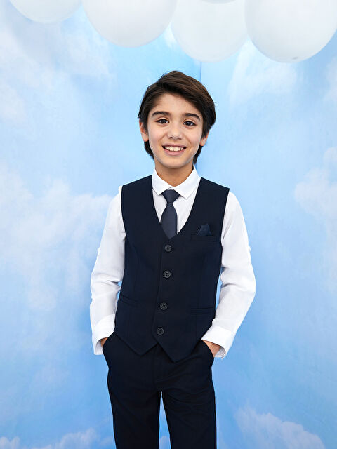 LCW Kids V Neck Boy Vest - S34551Z4-HRZ