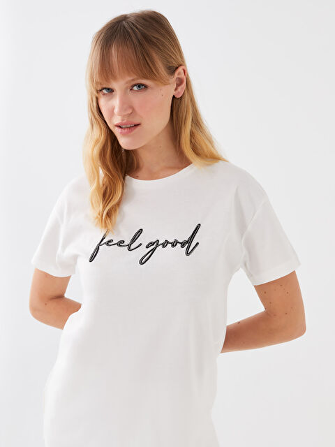 LCWAIKIKI Classic Crew Neck Embroidered Short Sleeve Women's T-Shirt - S35653Z8-FEW