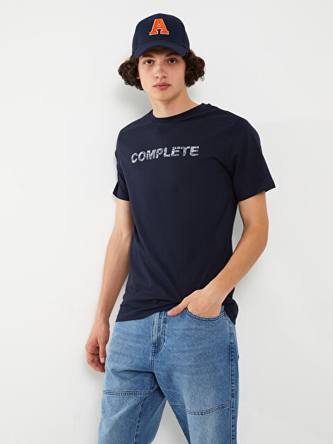 XSIDE تيشيرت للرجال برقبة دائرية وأكمام قصيرة مصنوع من قطن ممشط ومطبوع