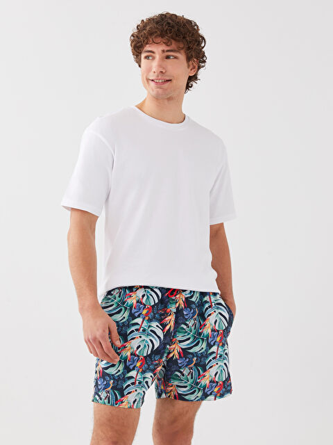 LCW Casual Kısa Boy Desenli Erkek Deniz Şortu
