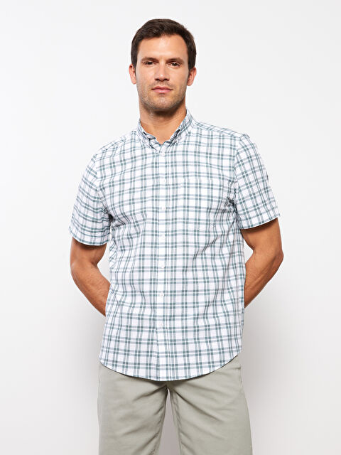 LCWAIKIKI Classic Regular Fit Men's Short Sleeve Plaid Dobby Shirt - S3AQ19Z8-LME