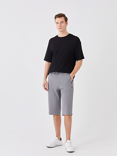 LCWAIKIKI Classic Standart Kalıp Erkek Bermuda Şort - S3CB92Z8-LAM