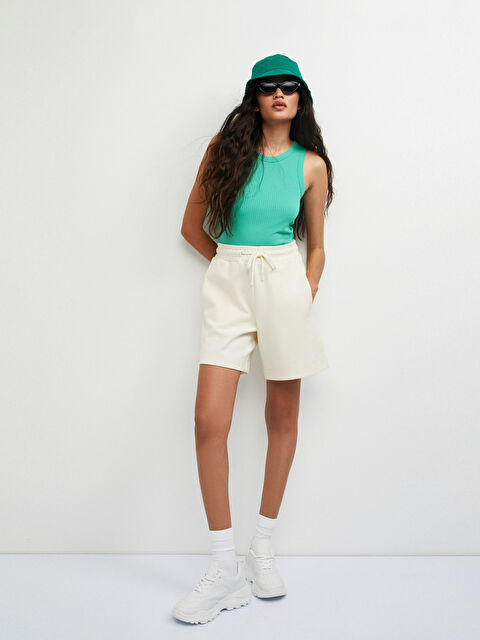 LCW Vision Women's Elasticated Waist Plain Shorts