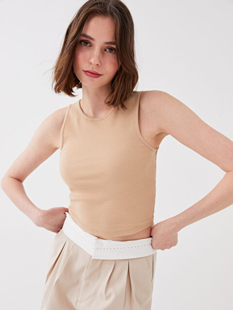 XSIDE قميص قصير سادة بياقة دائرية للسيدات - S3CY45Z8-HYP