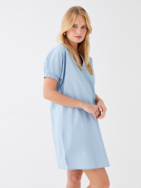 LCWAIKIKI Classic فستان جينز واسع قصير الأكمام برقبة دائرية للنساء - S3EA82Z8-311