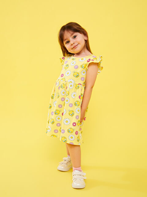 LCW baby Bisiklet Yaka Looney Tunes Baskılı Kız Bebek Elbise - S3GK75Z1-LUG