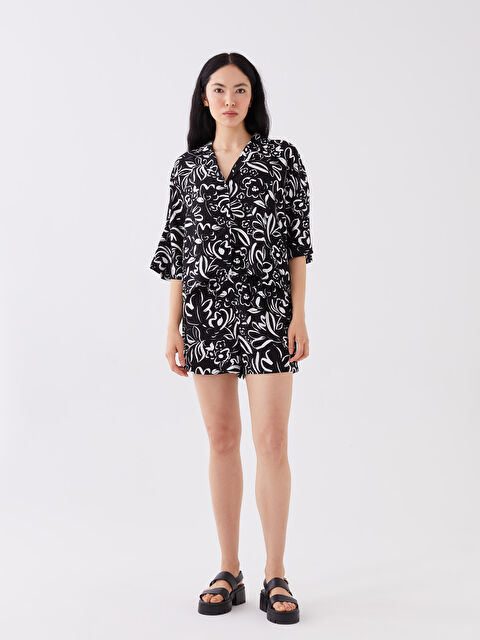 LCW Vision Beli Lastikli Rahat Kalıp Desenli Kadın Şort - S3H292Z8-LQJ