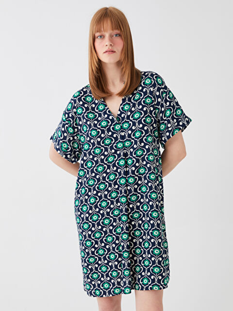 LCW Vision فستان قميص بياقة بشق منقوش كم قصير أوفراسايز للسيدات - S3HB94Z8-LSJ